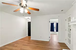 7260 Fernwood Dr, Riverdale, GA 30296 - Photo 5