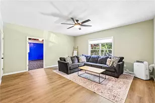 1102 Forest Creek Dr, Canton, GA 30115 - Photo 33
