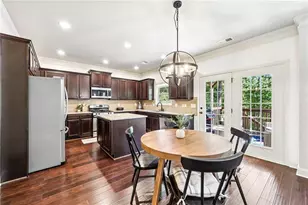 1102 Forest Creek Dr, Canton, GA 30115 - Photo 11
