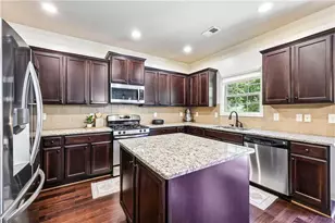 1102 Forest Creek Dr, Canton, GA 30115 - Photo 13