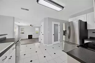 729 Stonebrook Dr Dr, Lithonia, GA 30058 - Photo 9