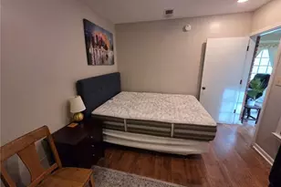 943 Barton Woods Rd NE, Atlanta, GA 30307 - Photo 5