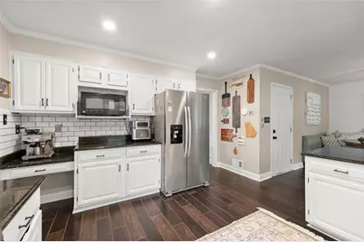 4487 Quarter Horse Drive NE, Roswell, GA 30075 - Photo 11
