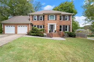 4487 Quarter Horse Dr NE, Roswell, GA 30075 - Photo 1