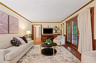 260 Burdette Rd NW, Sandy Springs, GA 30327 - Photo 15