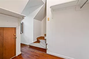 260 Burdette Rd NW, Sandy Springs, GA 30327 - Photo 35