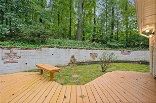 260 Burdette Rd NW, Sandy Springs, GA 30327 - Photo 59