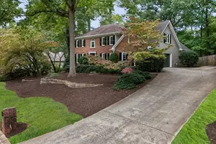 2859 Interlaken Dr, Marietta, GA 30062 - Photo 7