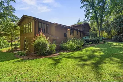 313 Nancy Court SW, Lilburn, GA 30047 - Photo 35