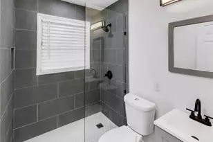 136 Victor Cir NW, Atlanta, GA 30314 - Photo 7