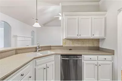 807 Caleb Drive, Winder, GA 30680 - Photo 7