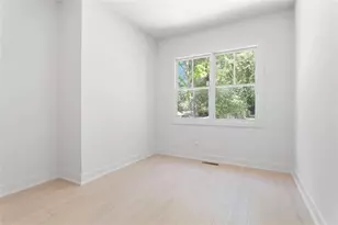 2808 Hosea L Williams Dr NE, Atlanta, GA 30317 - Photo 9