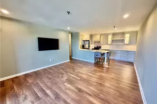 300 Johnson Ferry Rd, Sandy Springs, GA 30328 - Photo 3