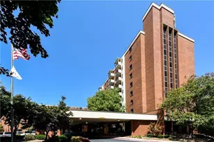 300 Johnson Ferry Rd, Sandy Springs, GA 30328 - Photo 1