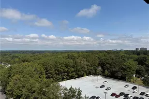 300 Johnson Ferry Rd, Sandy Springs, GA 30328 - Photo 19