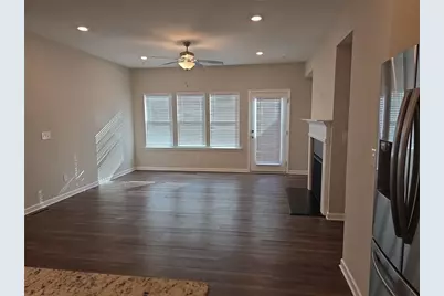 327 Commons Avenue, Woodstock, GA 30188 - Photo 11