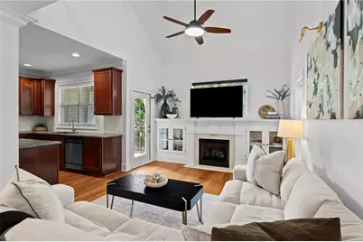883 Perennial Drive, Sandy Springs, GA 30328 - Photo 7
