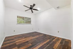 3845 Meadow Green Ct, Peachtree Corners, GA 30092 - Photo 21