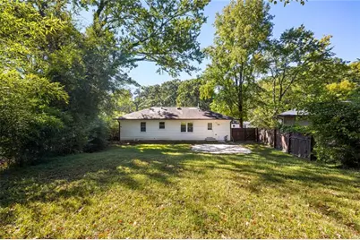 2491 Glendale Circle SE, Smyrna, GA 30080 - Photo 33