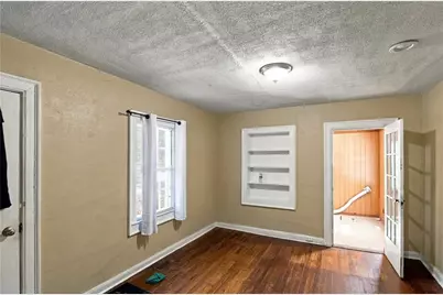 620 S Gordon Circle, Hapeville, GA 30354 - Photo 5