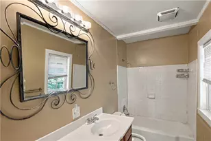 620 S Gordon Circle, Hapeville, GA 30354 - Photo 19