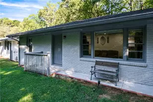 169 Herbert Dr SE, Marietta, GA 30067 - Photo 5