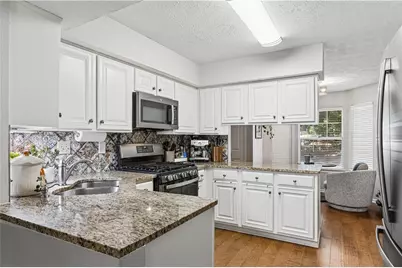 111 Franklin Court, Decatur, GA 30030 - Photo 7