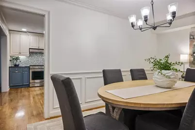 2218 Peachtree Road NW, Atlanta, GA 30309 - Photo 19