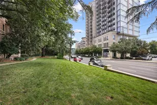 2218 Peachtree Rd NW, Atlanta, GA 30309 - Photo 51