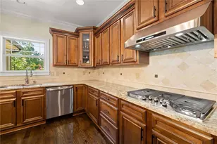 6581 Misty Harbor Ct, Flowery Branch, GA 30542 - Photo 23