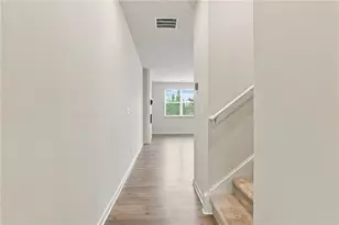 5313 Melbourne Ln, Flowery Branch, GA 30542 - Photo 5