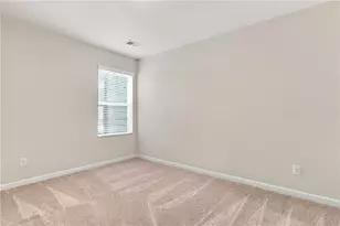 5313 Melbourne Ln, Flowery Branch, GA 30542 - Photo 19