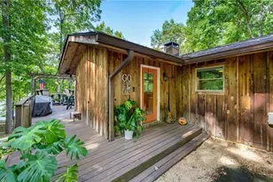 3599 Lakeview Dr, Gainesville, GA 30501 - Photo 3