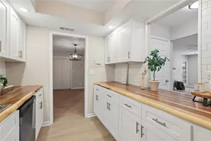 6851 Roswell Rd, Sandy Springs, GA 30328 - Photo 23