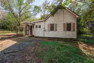 469 Flatbottom Rd, Ball Ground, GA 30107 - Photo 35