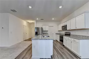 304 Coronado Dr, Locust Grove, GA 30248 - Photo 15