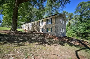 641 Oak Dr NW, Conyers, GA 30012 - Photo 5