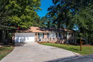 641 Oak Dr NW, Conyers, GA 30012 - Photo 3