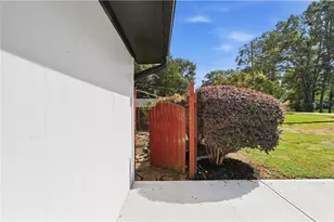3660 Goodwin Rd, Austell, GA 30106 - Photo 7
