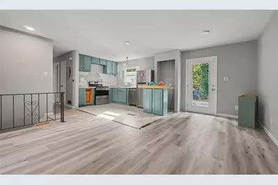 2830 Allegro Drive NW, Atlanta, GA 30318 - Photo 13