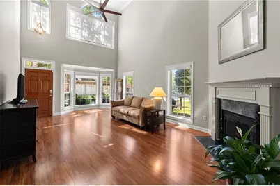 9000 Lexington Drive, Roswell, GA 30075 - Photo 3