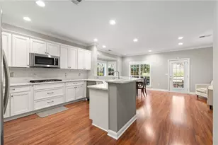 9000 Lexington Dr, Roswell, GA 30075 - Photo 15