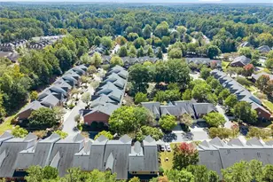 9000 Lexington Dr, Roswell, GA 30075 - Photo 51