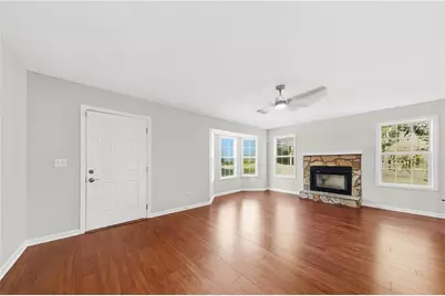 529 Poplar Way, Palmetto, GA 30268 - Photo 3