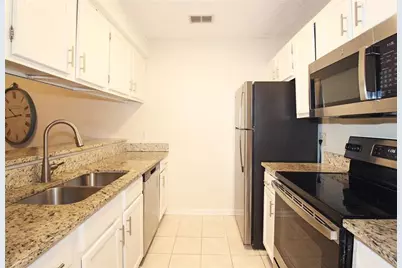 306 Barrington Hills Drive, Sandy Springs, GA 30350 - Photo 7