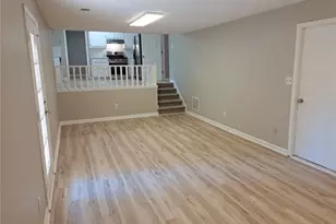 4650 Westminster Dr, Ellenwood, GA 30294 - Photo 11