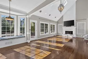 225 Arbor Creek Way, Roswell, GA 30076 - Photo 11