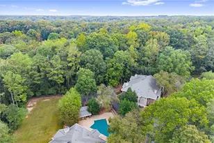 704 Barrington Hills Dr, Sandy Springs, GA 30350 - Photo 3