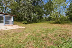 4258 Executive Dr, Stone Mountain, GA 30083 - Photo 31