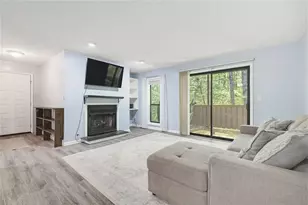 703 Woodcliff Dr, Sandy Springs, GA 30350 - Photo 11